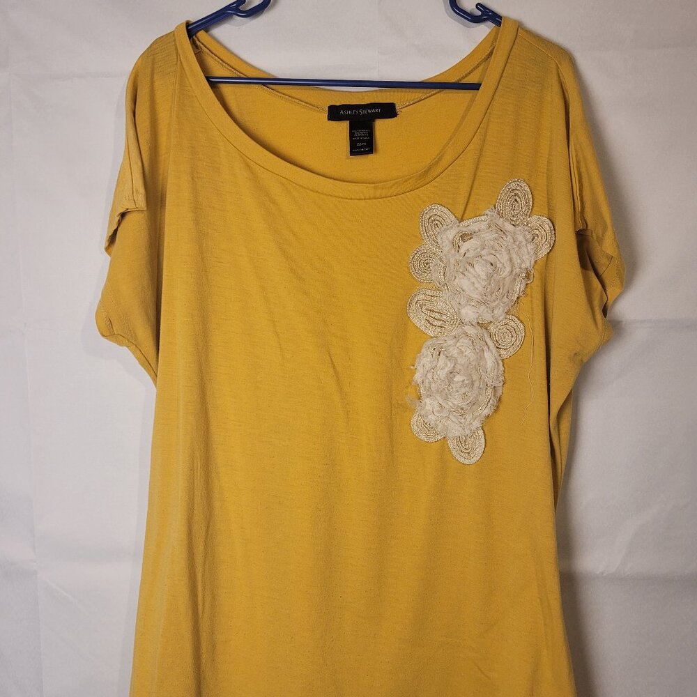 Ashley Stewart Women's Plus Size 22/24 Blouse Yellow With Design